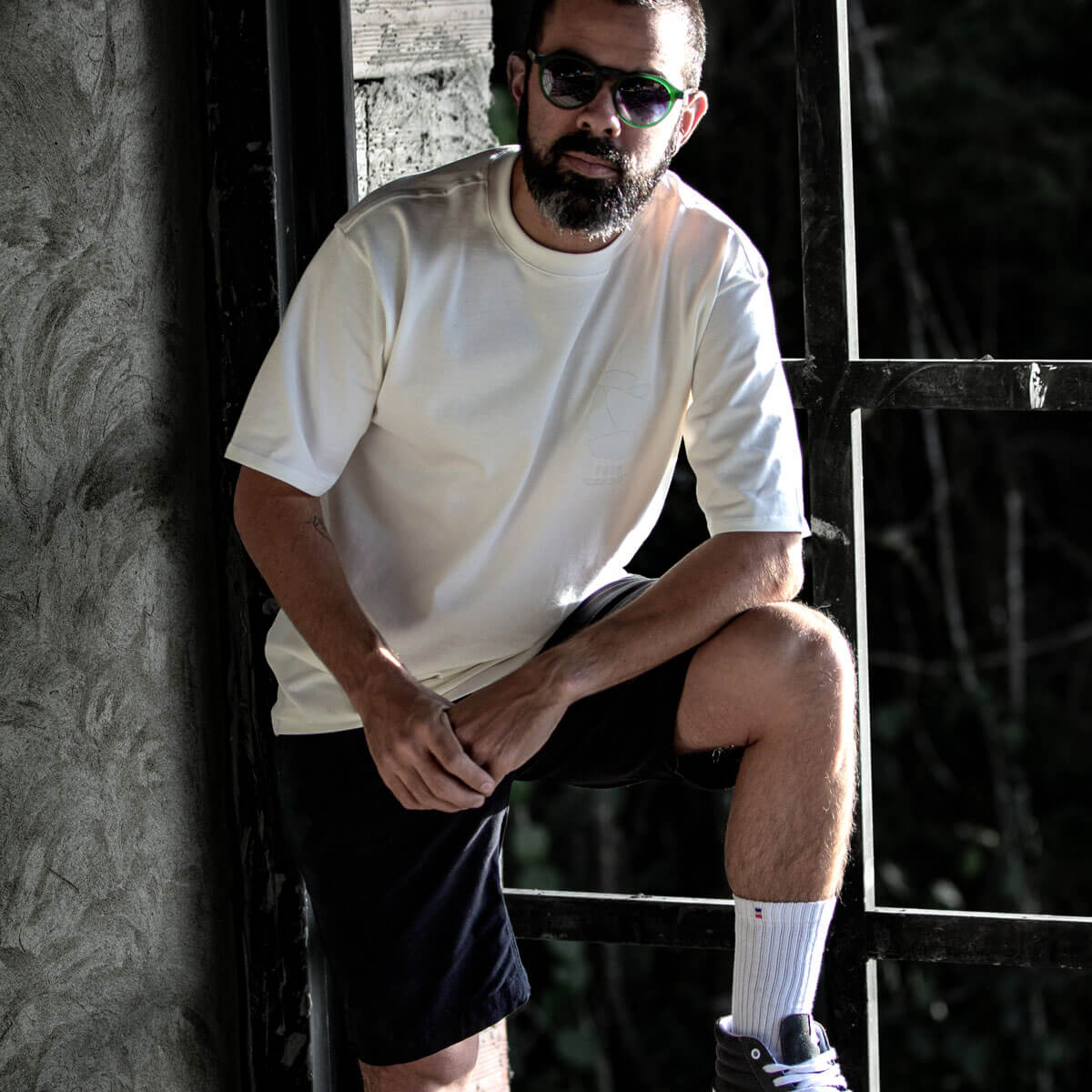 COMBO | CAMISETA ELEMENTAL AZUL - CAMISETA ELEMENTAL BLANCA
