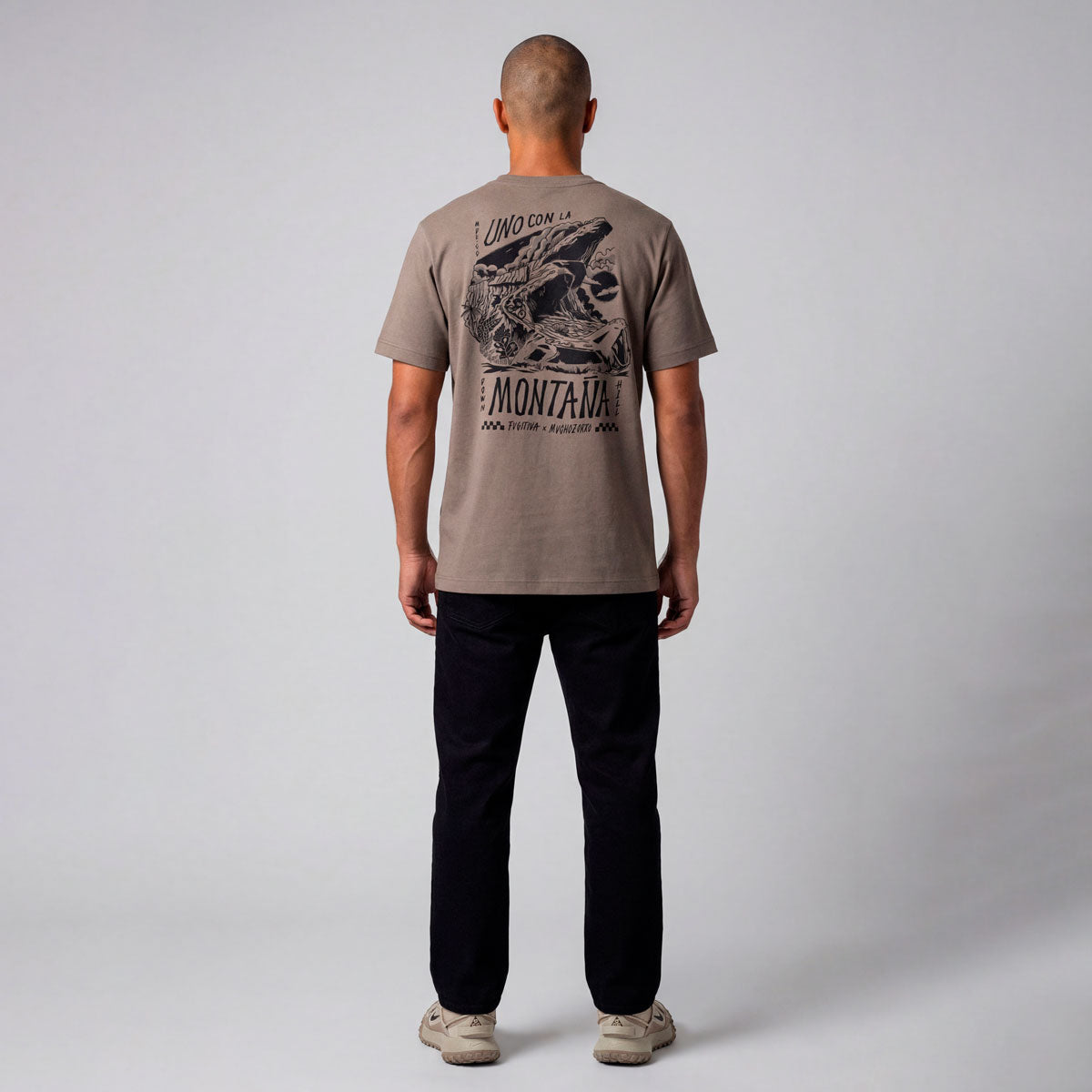 Camiseta Manga Corta - Uno con la Montaña