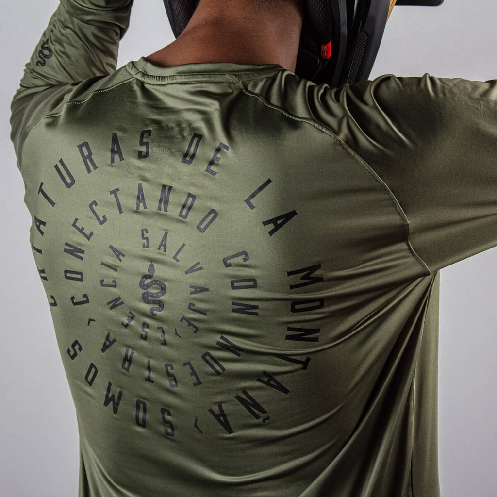 JERSEY SALVAJE MANGA LARGA VERDE MILITAR