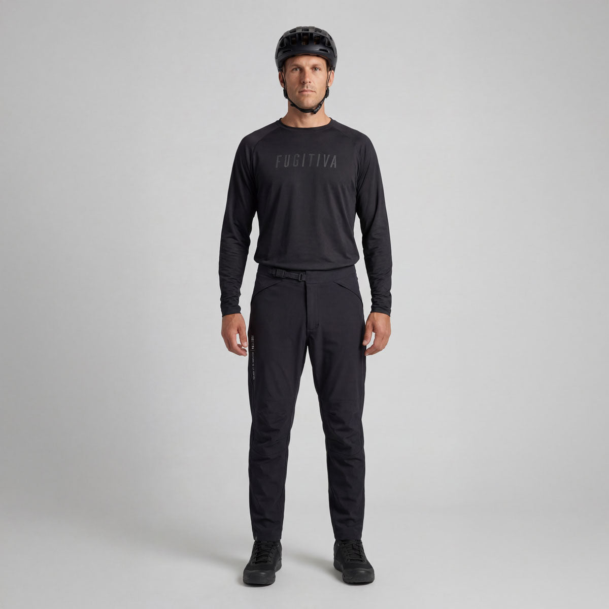 COMBO | Jersey FGTV Manga Larga Negro |  Pantalón Fugitiva Alpha - Negro Profundo